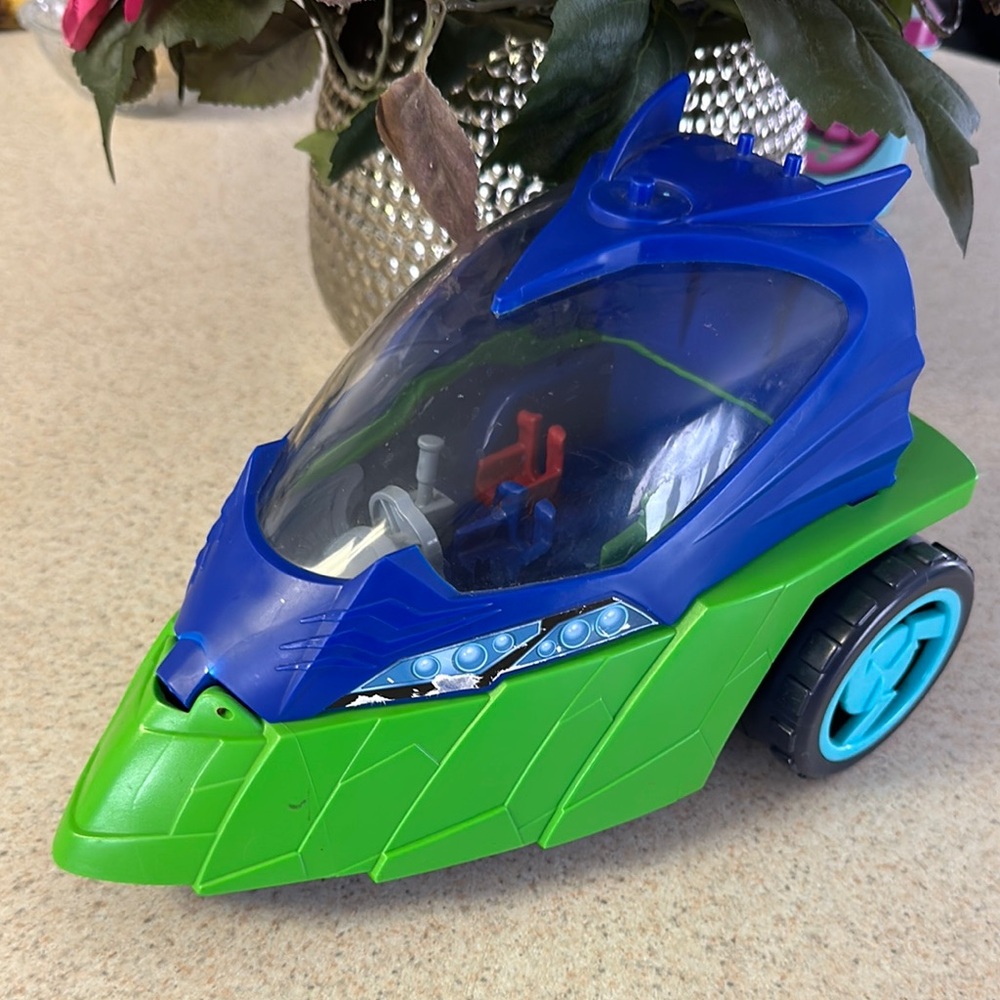 Disney PJ Masks PJ Seeker truck- No trailer or figures.